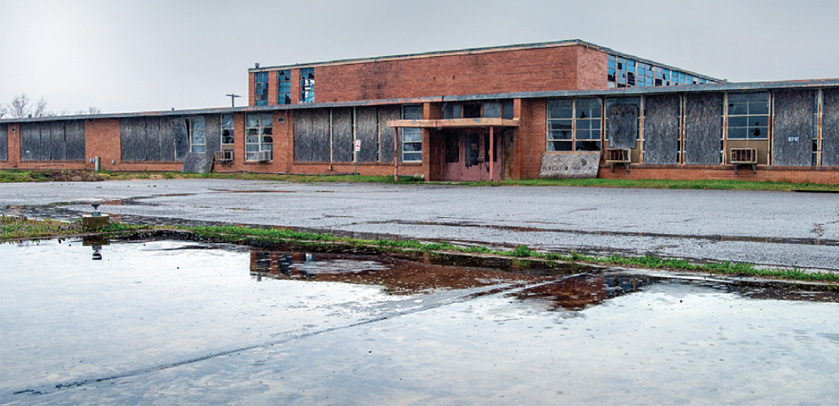 Howardville High School (Lloyd DeGrane, 2019).